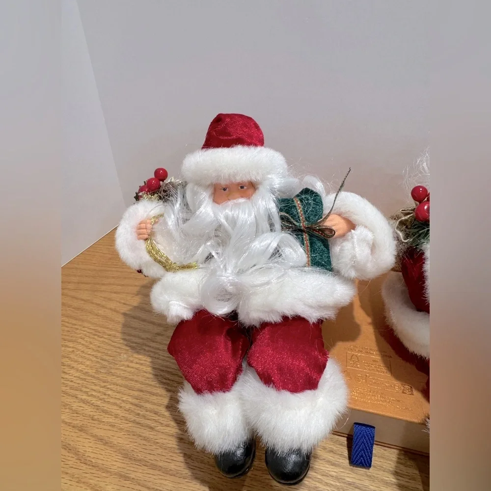Vintage 90’s Christmas Santa’s sitting on shelf stocking holders